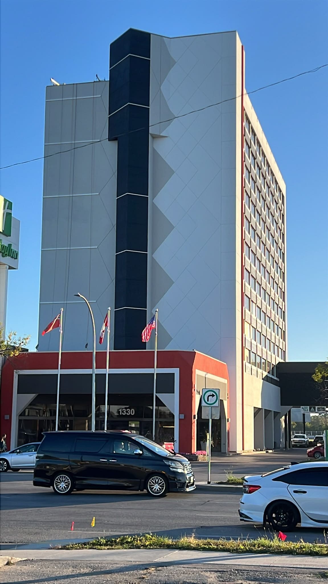 Holiday Inn, Winnipeg (1130 Pembina Highway)